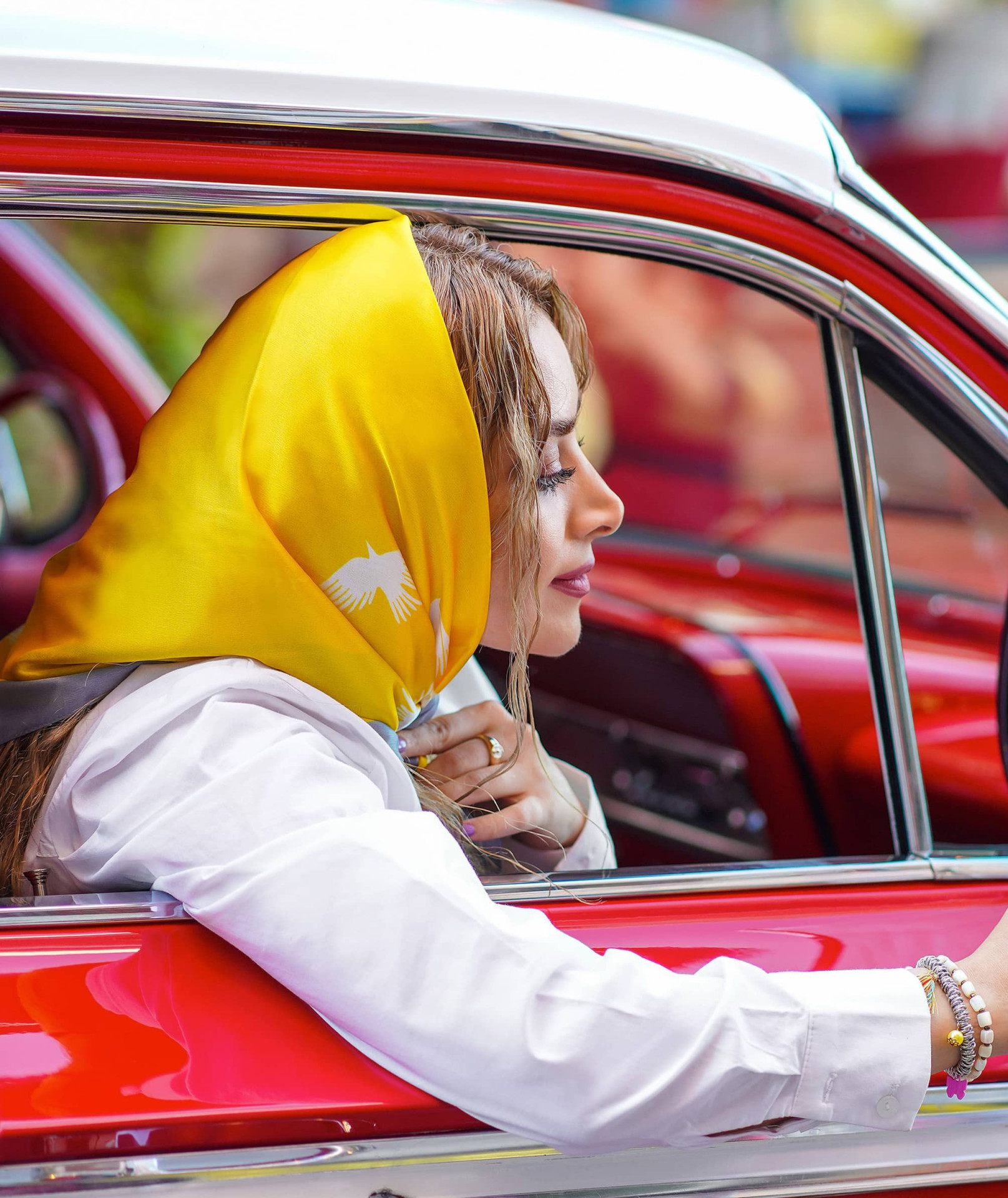 اسکارف نخی طرحدار