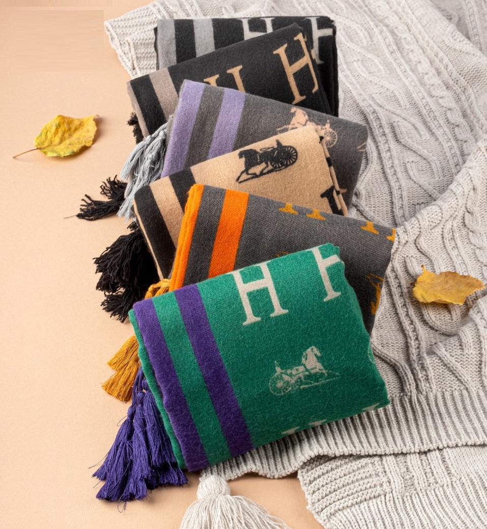 جزئیات و ویژگی های شال موهر هرمس